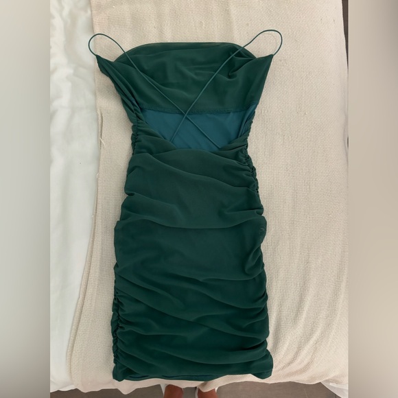 Deep green Garage sexy dress - Picture 2 of 5